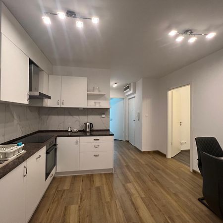 סגד Modern Apartman מראה חיצוני תמונה
