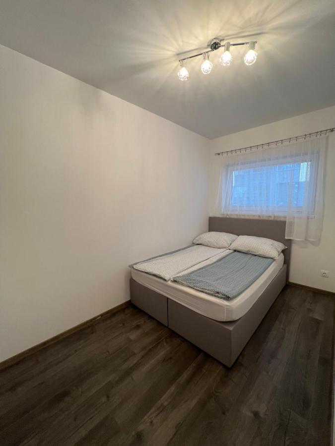 סגד Modern Apartman מראה חיצוני תמונה