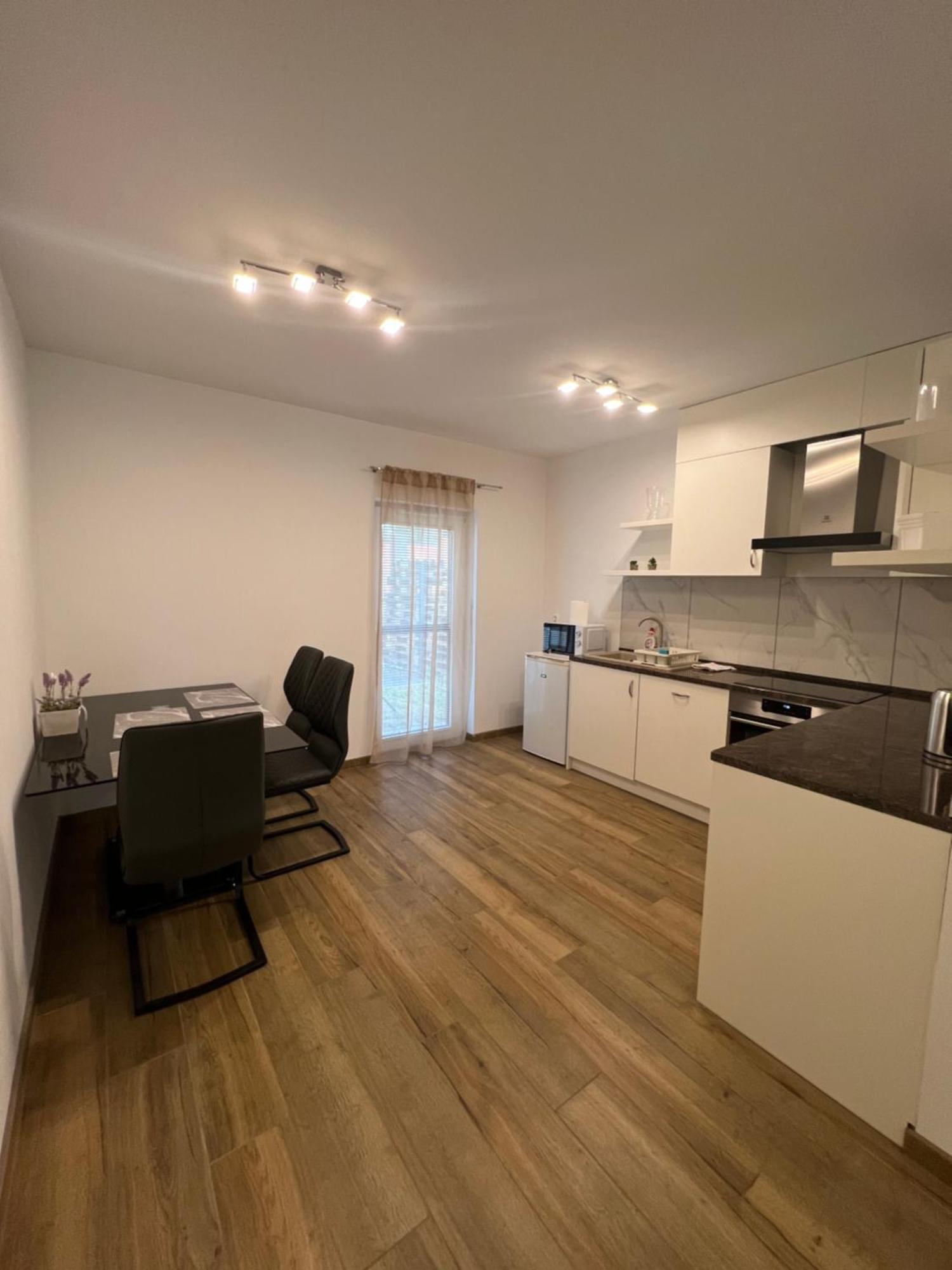 סגד Modern Apartman מראה חיצוני תמונה